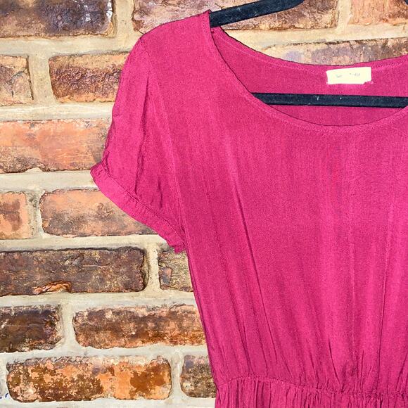 Saint & Noble Maroon Red Rayon Short Sleeve Mini Dress Women's Size Small - Picture 2 of 5